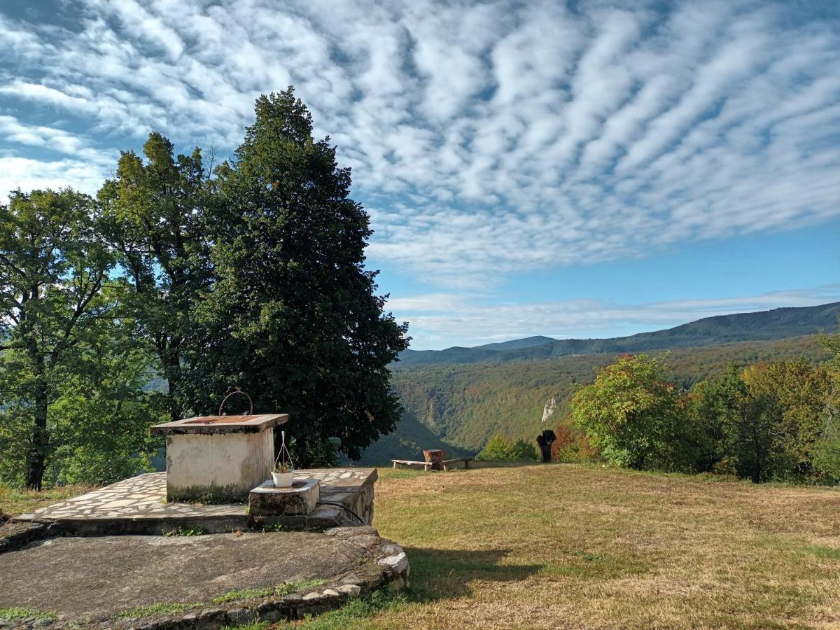 Guesthouse Loncar Plitvicka Jezera Luaran gambar