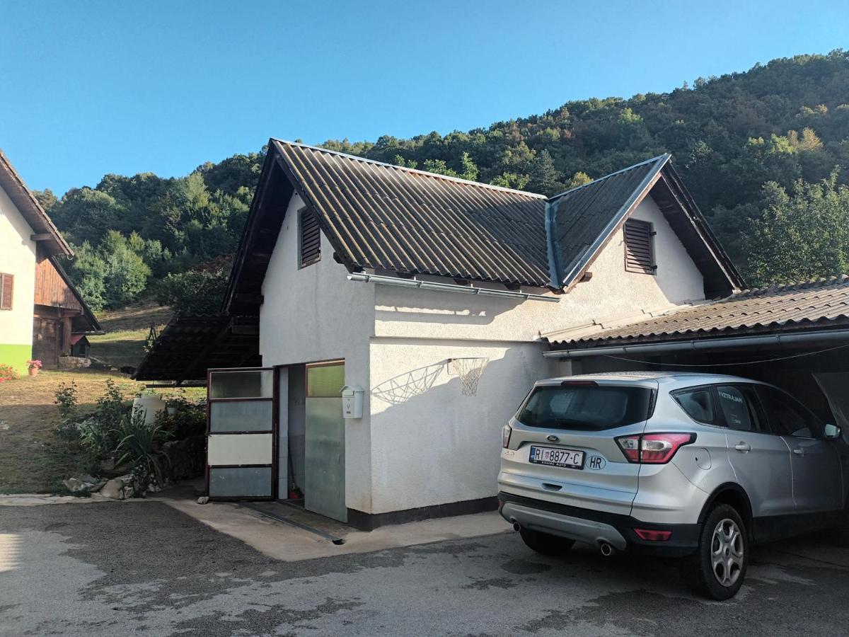 Guesthouse Loncar Plitvicka Jezera Luaran gambar