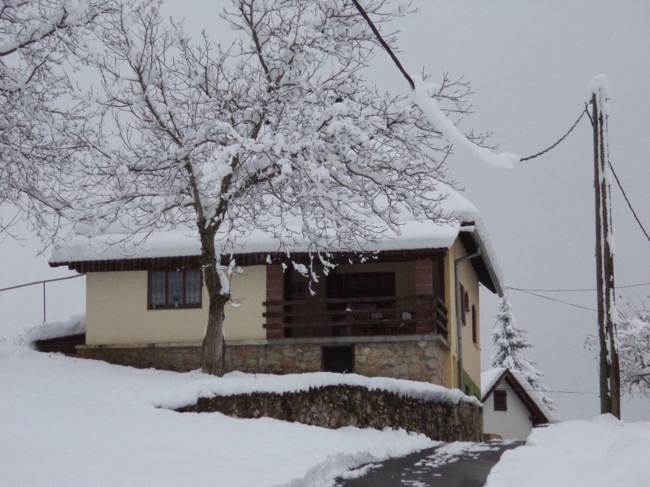 Guesthouse Loncar Plitvicka Jezera Luaran gambar